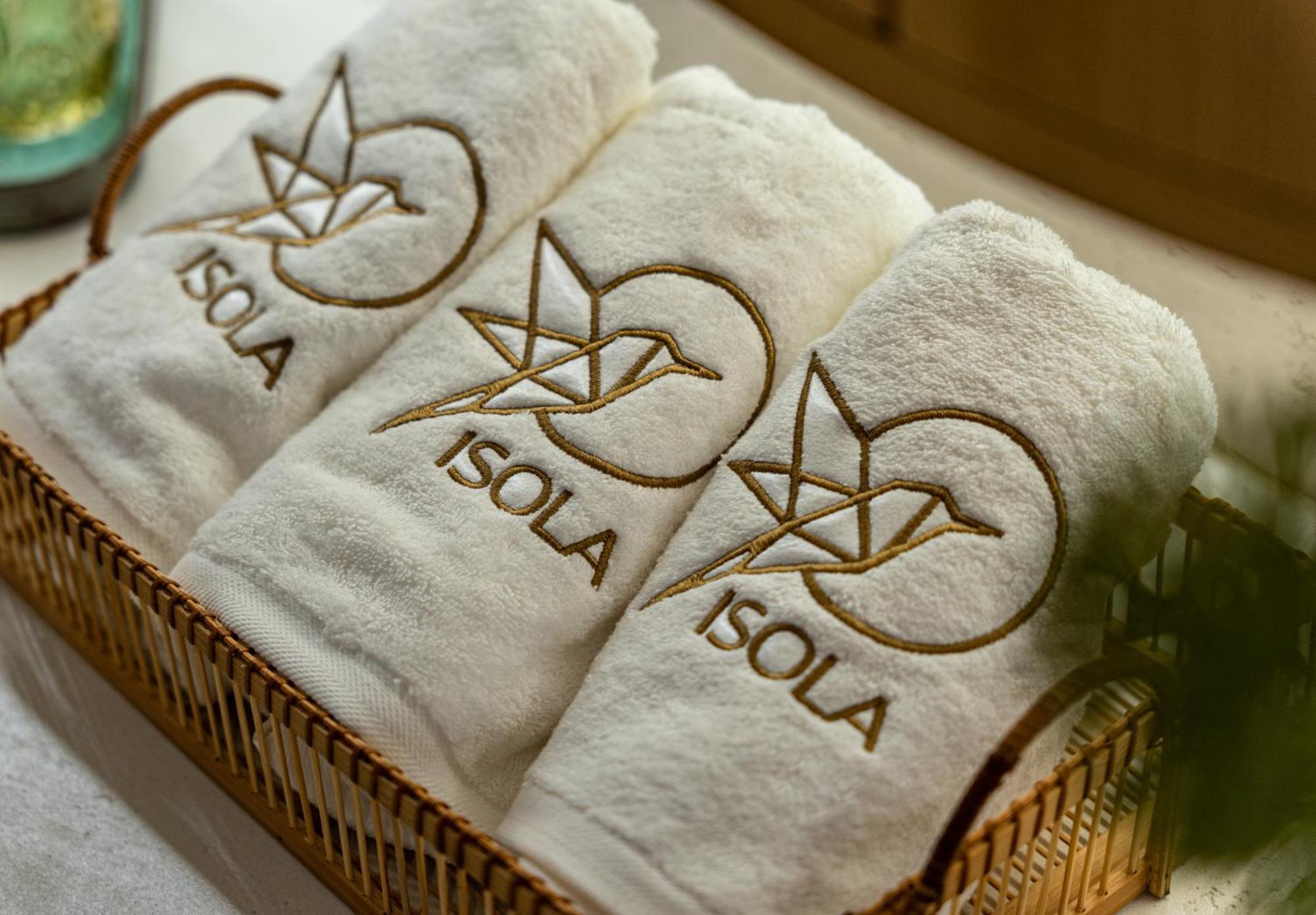 Isola Concept Aparthotel Циливи Екстериор снимка